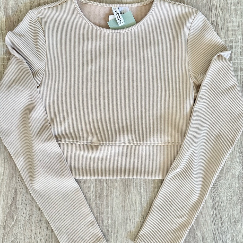 NEW H&M Ribbed Crop Top